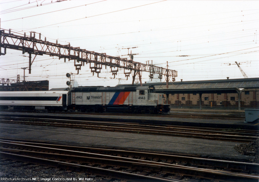 NJT GP40FH-2 4143